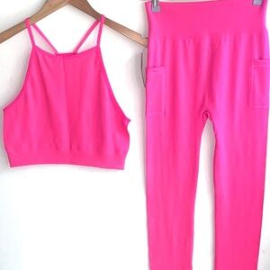 (A3) Odiva Neon Pink 2piece‎ legging set with pockets, Size L/XL, NWT